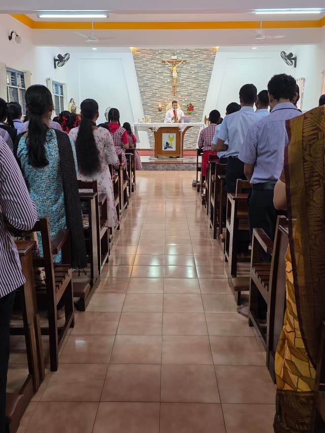 St Raymond’s P U College Inaugurates its Silver Jubilee Year with a Solemn Holy Eucharistic Celebration Image 8